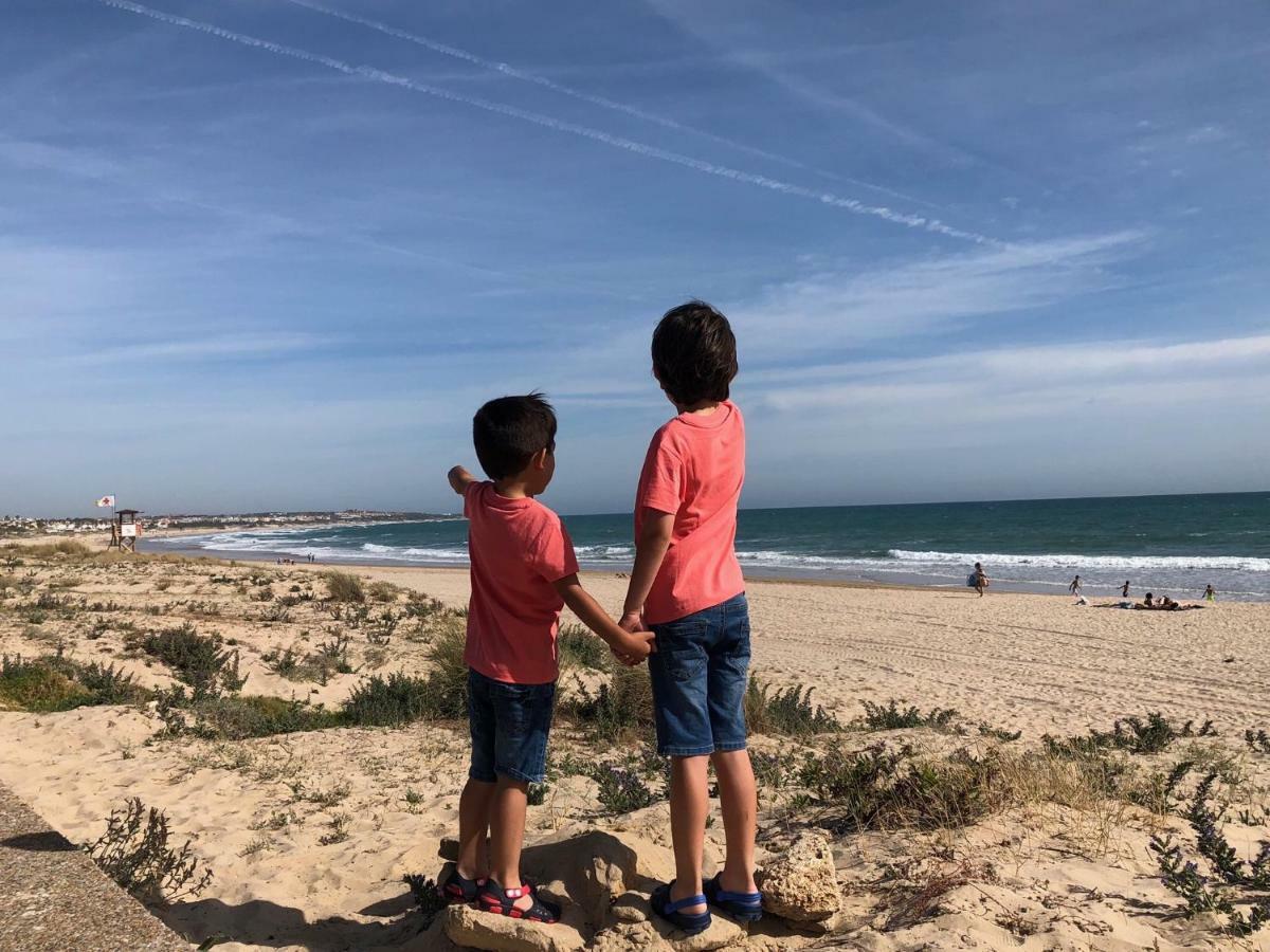 Palapa Beach , Chalet Con Piscina Privada Y Muy Cerca Del Mar Villa Chiclana de la Frontera Luaran gambar